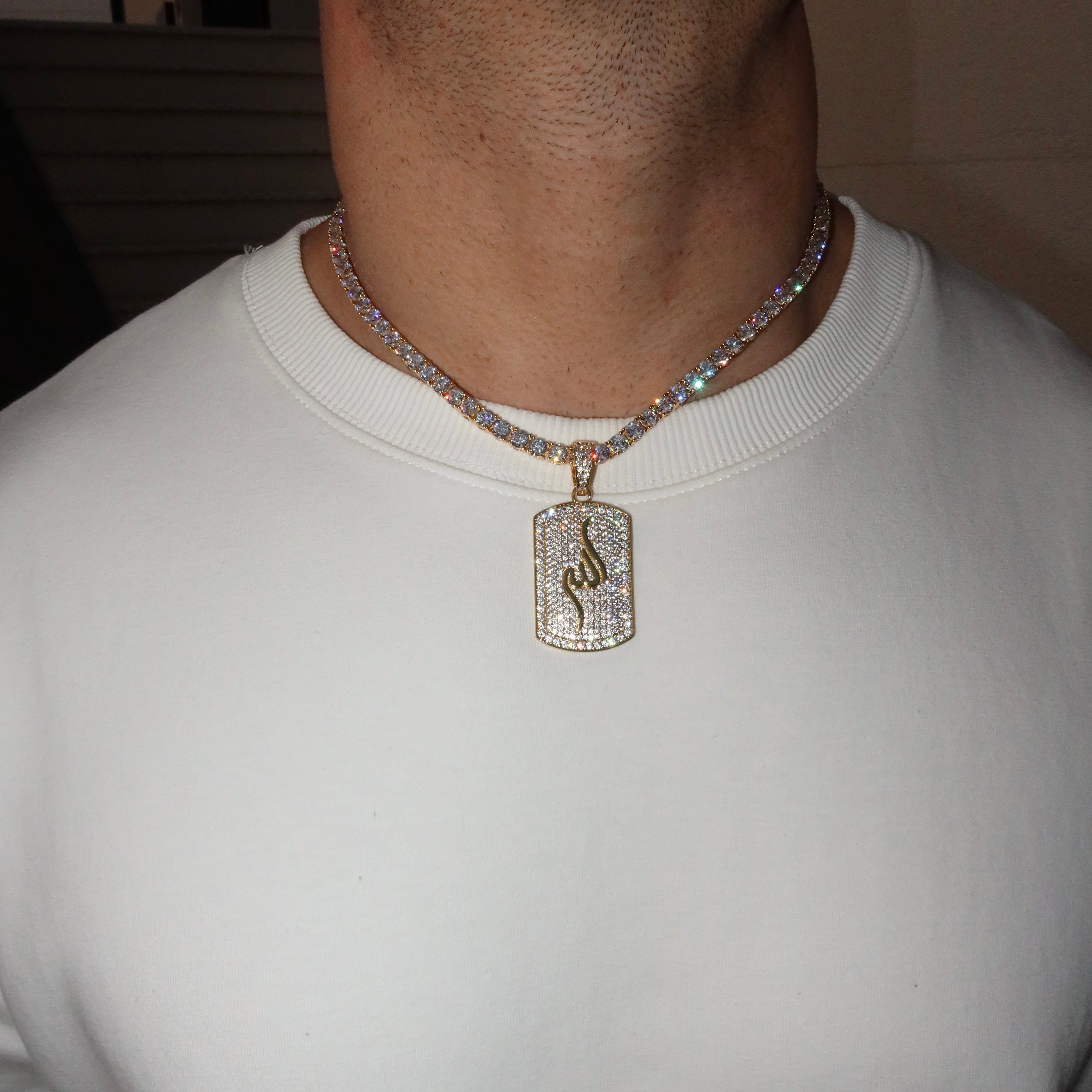 White Gold Plated Calligraphy Allah Pendant